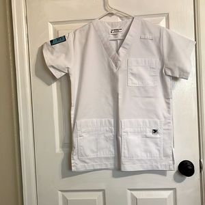 Nursing scrub top